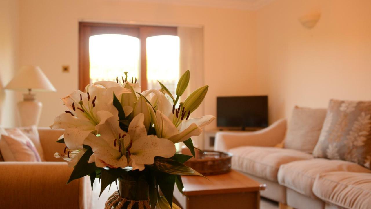 Victoria House Bed And Breakfast Форт Уилям Екстериор снимка